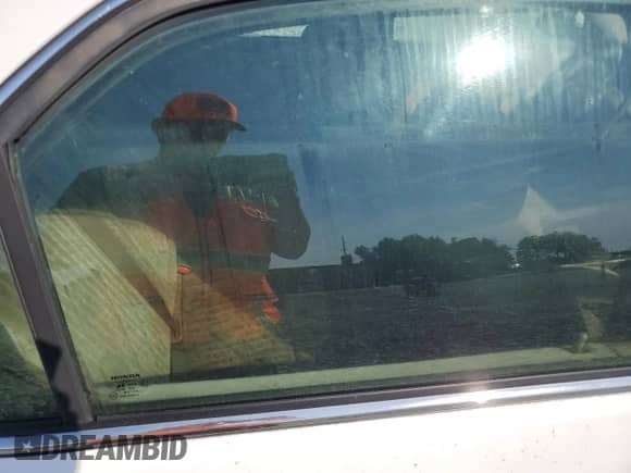 1998 Honda Accord EX with VIN 1HGCG5653WA171757, listed as a Copart auction lot 81785885 with 234,488 mi miles and Salvage title. Bid and sale history available at DreamBid. Image 10.