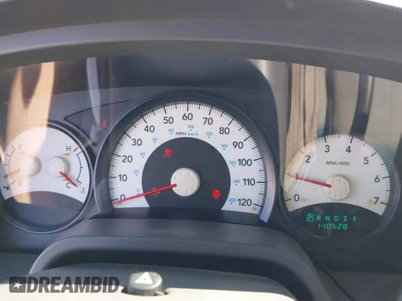 2005 Dodge Dakota ST with VIN 1D7HW22K15S119947, listed as a IAAI auction lot 42372148 with 140,528 mi miles and . Bid and sale history available at DreamBid. Image 7.