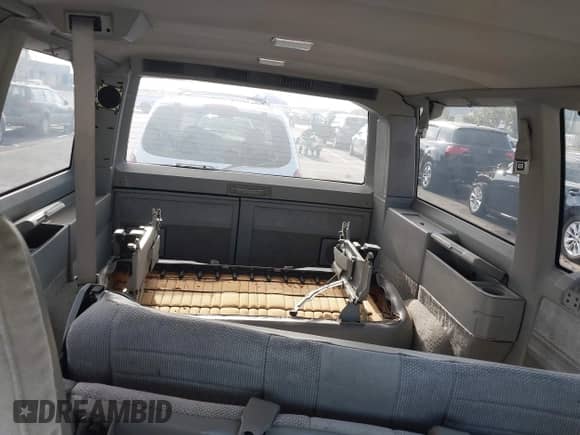 1995 Chevrolet Astro с VIN 1GNDM19WXSB128246, выставлен на аукционе IAAI как лот 43486020 с пробегом 138 080 миль миль и . История ставок и продаж доступна на DreamBid. Изображение 8.