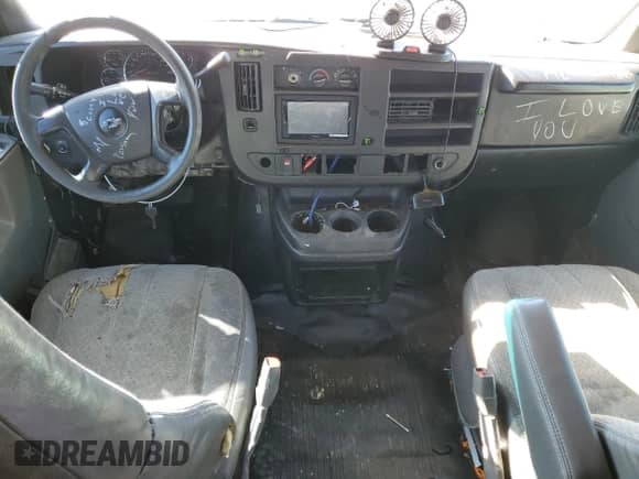 2010 Chevrolet Express Cargo with VIN 1GCUGADX1A1106446, listed as a Copart auction lot 88542695 with 184,062 mi miles and Salvage title. Bid and sale history available at DreamBid. Image 8.
