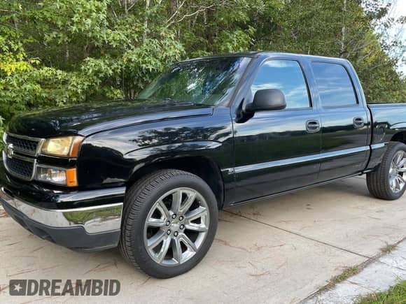 2007 Chevrolet Silverado 1500 LS с VIN 2GCEC13V071103556, выставлен на аукционе Copart как лот 80582815 с пробегом 177 667 миль миль и Чистый • Clean title. История ставок и продаж доступна на DreamBid. Изображение 2.