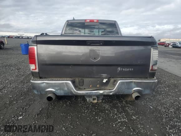 2015 Ram 1500 Laramie z VIN 1C6RR7VT0FS595798, wystawiony jako Copart lot #84993115 z przebiegiem 168 711 mil mil oraz Czysty tytuł • Clean title. Historia ofert i sprzedaży dostępna na DreamBid. Obrazek 6.