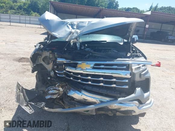 2024 Chevrolet Silverado 1500 LTZ with VIN 2GCUDGED5R1176330, listed as a IAAI auction lot 42846082 with 41,003 mi miles and . Bid and sale history available at DreamBid. Image 12.