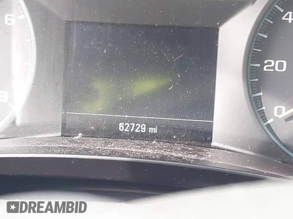 2018 Chevrolet Malibu LS z VIN 1G1ZB5ST7JF277595, wystawiony jako IAAI lot #43289380 z przebiegiem 62 729 mil mil oraz . Historia ofert i sprzedaży dostępna na DreamBid. Obrazek 14.