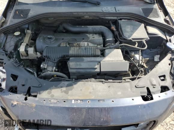 2012 Volvo S60 T5 с VIN YV1622FS5C2141206, выставлен на аукционе Copart как лот 59434525 с пробегом 202 768 миль миль и На запчасти • Non repairable. История ставок и продаж доступна на DreamBid. Изображение 11.