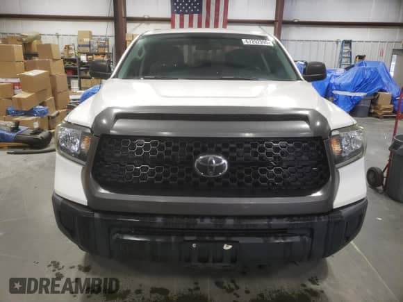 2019 Toyota Tundra SR с VIN 5TFUM5F1XKX083627, выставлен на аукционе Copart как лот 67292995 с пробегом 88 481 миль миль и Списание • Salvage title. История ставок и продаж доступна на DreamBid. Изображение 5.
