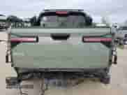 2023 Hyundai Santa Cruz SEL Premium с VIN 5NTJDDAF8PH075109, выставлен на аукционе Copart как лот 80860683 с пробегом 5 200 миль миль и . История ставок и продаж доступна на DreamBid. Изображение 6.