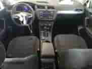 2022 Volkswagen Tiguan S с VIN 3VV0B7AX0NM081022, выставлен на аукционе Copart как лот 66845105 с пробегом 19 173 миль миль и На запчасти • Non repairable. История ставок и продаж доступна на DreamBid. Изображение 8.