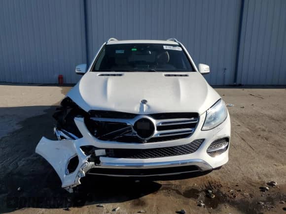 2017 Mercedes-Benz GLE 350 z VIN 4JGDA5JB1HA975443, wystawiony jako Copart lot #81858015 z przebiegiem 109 195 mil mil oraz Szkoda całkowita • Salvage title. Historia ofert i sprzedaży dostępna na DreamBid. Obrazek 5.