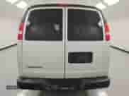 2018 Chevrolet Express Cargo с VIN 1GCWGAFG2J1309593, выставлен на аукционе Copart как лот 53824995 с пробегом 244 641 миль миль и Чистый • Clean title. История ставок и продаж доступна на DreamBid. Изображение 6.