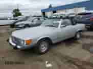 1985 Mercedes-Benz SL с VIN WDBBA45C6FA024529, выставлен на аукционе Copart как лот 73559924 с пробегом 75 789 миль миль и Списание • Salvage title. История ставок и продаж доступна на DreamBid. Изображение 1.