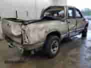 2004 Dodge 2500 SLT with VIN 3D7KU28C04G181311, listed as a Copart auction lot 60379605 with 273,403 mi miles and Non repairable. Bid and sale history available at DreamBid. Image 3.