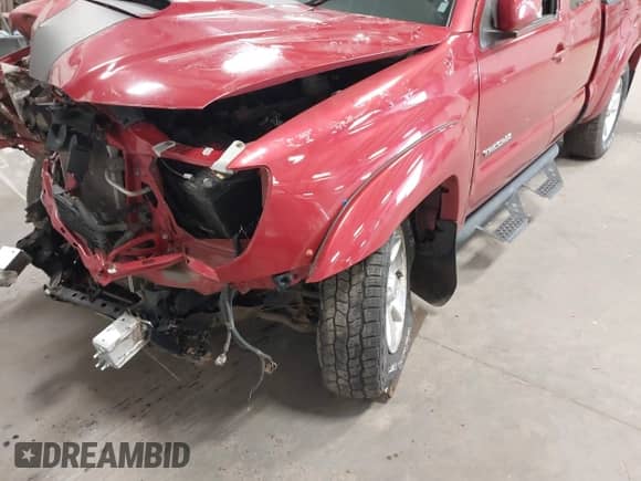 2010 Toyota Tacoma с VIN 5TEUU4EN6AZ729784, выставлен на аукционе IAAI как лот 43399917 с пробегом 95 222 миль миль и . История ставок и продаж доступна на DreamBid. Изображение 18.