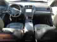 2018 Ford Explorer XLT с VIN 1FM5K8D82JGA75236, выставлен на аукционе Copart как лот 82488975 с пробегом 126 417 миль миль и Чистый • Clean title. История ставок и продаж доступна на DreamBid. Изображение 8.