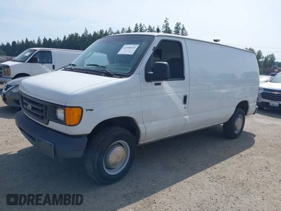 2003 Ford Econoline Cargo with VIN 1FTNE24L23HA72170, listed as a IAAI auction lot 42496652 with 120,746 mi miles and . Bid and sale history available at DreamBid. Image 2.