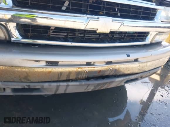 2004 Chevrolet Tahoe LT с VIN 1GNEC13Z74J325717, выставлен на аукционе IAAI как лот 43092455 с пробегом 265 715 миль миль и . История ставок и продаж доступна на DreamBid. Изображение 6.