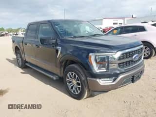 2022 Ford F-150 XL z VIN 1FTEW1C59NFB14004, wystawiony jako IAAI lot #42964825 z przebiegiem 77 984 mil mil oraz . Historia ofert i sprzedaży dostępna na DreamBid. Obrazek 1.