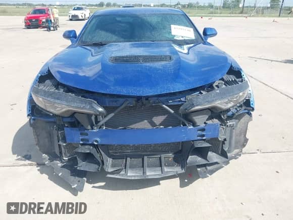 2022 Chevrolet Camaro LT1 z VIN 1G1FF1R73N0123063, wystawiony jako IAAI lot #43295248 z przebiegiem 43 201 mil mil oraz . Historia ofert i sprzedaży dostępna na DreamBid. Obrazek 6.