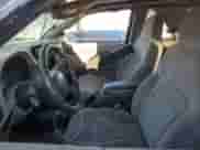 2000 Chevrolet Blazer LS с VIN 1GNCT18W7YK143649, выставлен на аукционе Copart как лот 87656195 с пробегом Не указан миль и Чистый • Clean title. История ставок и продаж доступна на DreamBid. Изображение 7.