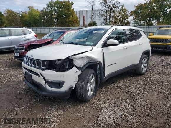 2019 Jeep Compass Latitude с VIN 3C4NJDBB7KT661104, выставлен на аукционе Copart как лот 81706265 с пробегом 113 251 миль миль и Списание • Salvage title. История ставок и продаж доступна на DreamBid. Изображение 1.