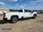 2024 Chevrolet Silverado 2500HD Custom с VIN 1GC4YME77RF231625, выставлен на аукционе Copart как лот 69311755 с пробегом 61 611 миль миль и Списание • Salvage title. История ставок и продаж доступна на DreamBid. Изображение 3.