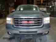 2013 GMC Sierra 1500 SL z VIN 1GTR2UEA1DZ280250, wystawiony jako Copart lot #80834645 z przebiegiem 221 913 mil mil oraz Czysty tytuł • Clean title. Historia ofert i sprzedaży dostępna na DreamBid. Obrazek 5.