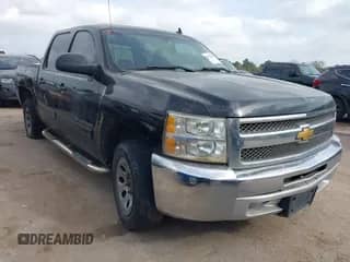 2012 Chevrolet Silverado 1500 LS z VIN 3GCPCREA7CG105775, wystawiony jako IAAI lot #41752232 z przebiegiem 271 970 mil mil oraz . Historia ofert i sprzedaży dostępna na DreamBid. Obrazek 1.