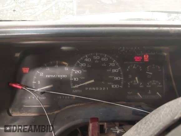 1995 GMC Sierra 1500 с VIN 2GTEC19K2S1550251, выставлен на аукционе IAAI как лот 43530279 с пробегом 357 363 миль миль и . История ставок и продаж доступна на DreamBid. Изображение 7.