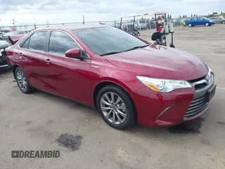 2016 Toyota Camry LE z VIN 4T1BD1FK6GU177727, wystawiony jako IAAI lot #42140577 z przebiegiem 16 700 mil mil oraz . Historia ofert i sprzedaży dostępna na DreamBid. Obrazek 1.