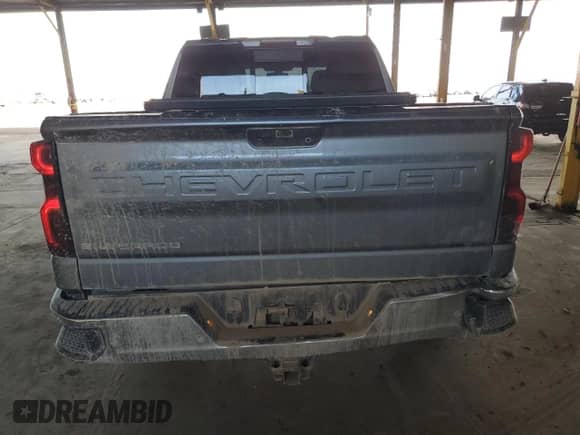 2020 Chevrolet Silverado 1500 LTZ с VIN 3GCUYGET2LG208709, выставлен на аукционе Copart как лот 42151615 с пробегом 189 131 миль миль и Списание • Salvage title. История ставок и продаж доступна на DreamBid. Изображение 6.