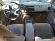 1994 Chevrolet Blazer LS с VIN 1GNDT13W3R2112198, выставлен на аукционе Copart как лот 46282215 с пробегом 226 677 миль миль и Чистый • Clean title. История ставок и продаж доступна на DreamBid. Изображение 8.