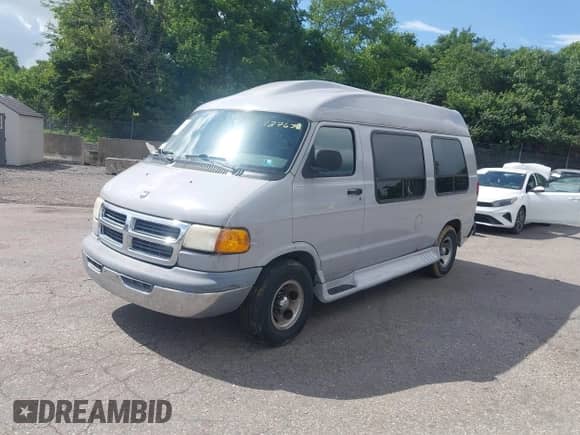2000 Dodge Cargo Conversion with VIN 2B6HB11Y4YK127632, listed as a IAAI auction lot 42651858 with 147,667 mi miles and . Bid and sale history available at DreamBid. Image 2.