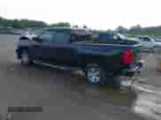 2017 Chevrolet Silverado 1500 LT z VIN 1GCRCREC8HZ247750, wystawiony jako IAAI lot #42802971 z przebiegiem 163 807 mil mil oraz . Historia ofert i sprzedaży dostępna na DreamBid. Obrazek 3.