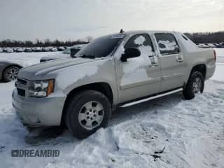 2008 Chevrolet Avalanche 2LT с VIN 3GNFK12398G225050, выставлен на аукционе Copart как лот 45964045 с пробегом 301 687 миль миль и Чистый • Clean title. История ставок и продаж доступна на DreamBid. Изображение 1.