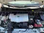 2018 Toyota Prius Plus z VIN JTDKARFP6J3073923, wystawiony jako Copart lot #68948185 z przebiegiem 119 620 mil mil oraz Szkoda całkowita • Salvage title. Historia ofert i sprzedaży dostępna na DreamBid. Obrazek 7.