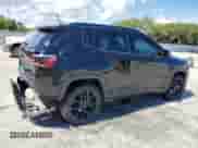 2022 Jeep Compass Altitude с VIN 3C4NJDBB8NT171503, выставлен на аукционе Copart как лот 85672265 с пробегом 45 240 миль миль и Списание • Salvage title. История ставок и продаж доступна на DreamBid. Изображение 3.