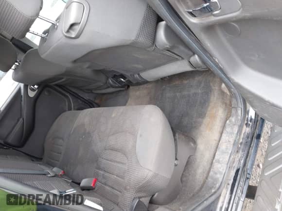 2005 Nissan Frontier SE z VIN 1N6AD07W05C445098, wystawiony jako IAAI lot #41941048 z przebiegiem 276 234 mil mil oraz . Historia ofert i sprzedaży dostępna na DreamBid. Obrazek 8.