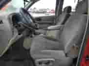 2003 Chevrolet TrailBlazer LT z VIN 1GNDT13S532383722, wystawiony jako Copart lot #66945575 z przebiegiem 191 043 mil mil oraz Szkoda całkowita • Salvage title. Historia ofert i sprzedaży dostępna na DreamBid. Obrazek 7.