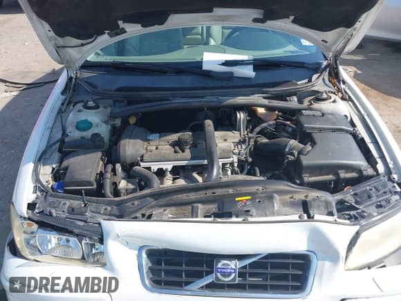2009 Volvo S60 2.5T with VIN YV1RS592292740096, listed as a IAAI auction lot 42903092 with 163,275 mi miles and . Bid and sale history available at DreamBid. Image 10.