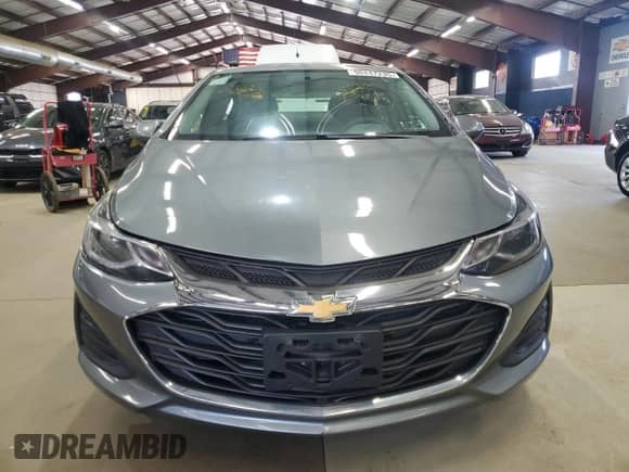 2019 Chevrolet Cruze LT with VIN 1G1BE5SM4K7111905, listed as a Copart auction lot 90447235 with 139,626 mi miles and Clean title. Bid and sale history available at DreamBid. Image 5.