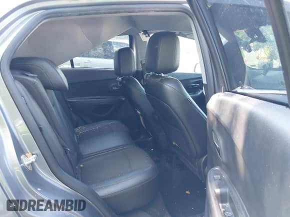 2019 Chevrolet Trax LT с VIN KL7CJLSB6KB820565, выставлен на аукционе IAAI как лот 43041095 с пробегом 90 260 миль миль и . История ставок и продаж доступна на DreamBid. Изображение 8.