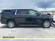 2023 Chevrolet Suburban LT z VIN 1GNSKCKD4PR382714, wystawiony jako IAAI lot #42739708 z przebiegiem 58 318 mil mil oraz . Historia ofert i sprzedaży dostępna na DreamBid. Obrazek 13.