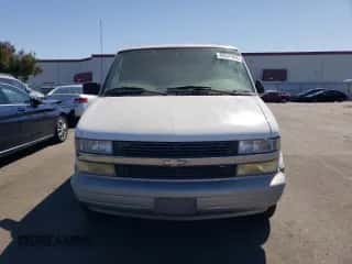2000 Chevrolet Astro z VIN 1GNDM19W6YB138636, wystawiony jako Copart lot #70530964 z przebiegiem Nie podano mil oraz Czysty tytuł • Clean title. Historia ofert i sprzedaży dostępna na DreamBid. Obrazek 5.