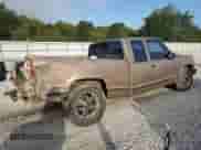 1997 Chevrolet Silverado 1500 with VIN 2GCEC19R2V1260366, listed as a Copart auction lot 85531335 with 294,145 mi miles and Clean title. Bid and sale history available at DreamBid. Image 3.