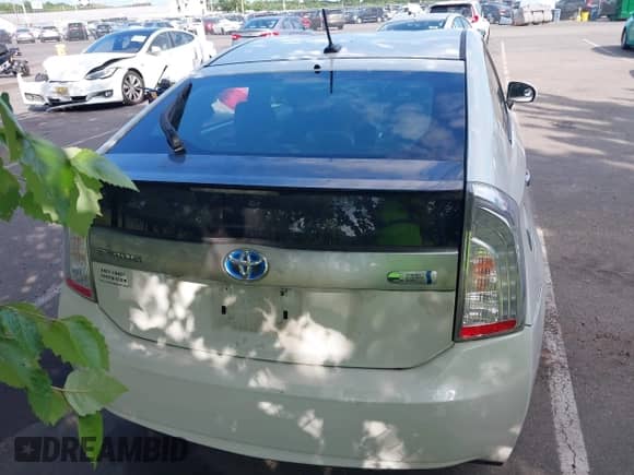 2013 Toyota Prius with VIN JTDKN3DP5D3045118, listed as a IAAI auction lot 42798113 with 193,142 mi miles and . Bid and sale history available at DreamBid. Image 16.