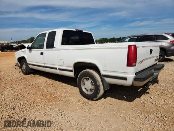 1998 Chevrolet Silverado 1500 z VIN 1GCEC19R3WR111344, wystawiony jako Copart lot #70771365 z przebiegiem 215 634 mil mil oraz Szkoda całkowita • Salvage title. Historia ofert i sprzedaży dostępna na DreamBid. Obrazek 2.