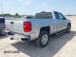 2019 Chevrolet Silverado 1500 LT z VIN 2GCRCPEC7K1238784, wystawiony jako IAAI lot #43013449 z przebiegiem 27 381 mil mil oraz . Historia ofert i sprzedaży dostępna na DreamBid. Obrazek 4.