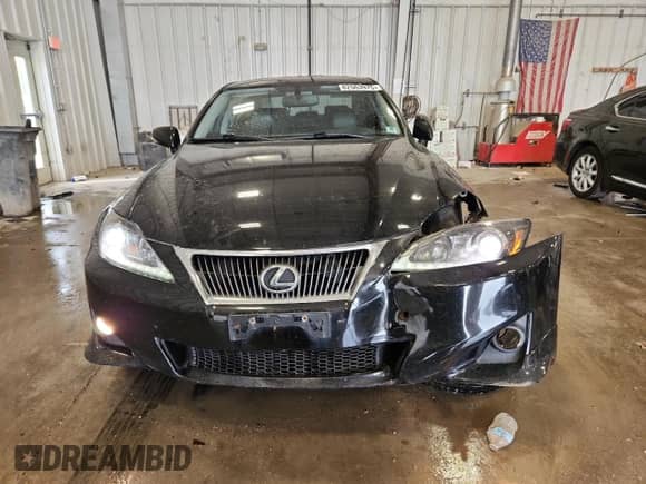 2013 Lexus IS 250 z VIN JTHCF5C24D5062112, wystawiony jako Copart lot #82563975 z przebiegiem 82 907 mil mil oraz Czysty tytuł • Clean title. Historia ofert i sprzedaży dostępna na DreamBid. Obrazek 5.