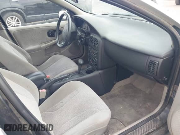 2002 Saturn SL с VIN 1G8ZK52712Z234973, выставлен на аукционе IAAI как лот 43263075 с пробегом 153 198 миль миль и . История ставок и продаж доступна на DreamBid. Изображение 5.