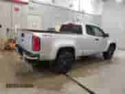 2018 Chevrolet Colorado 4WD LT z VIN 1GCHTCEN7J1142387, wystawiony jako Copart lot #68741395 z przebiegiem 69 717 mil mil oraz Szkoda całkowita • Salvage title. Historia ofert i sprzedaży dostępna na DreamBid. Obrazek 3.